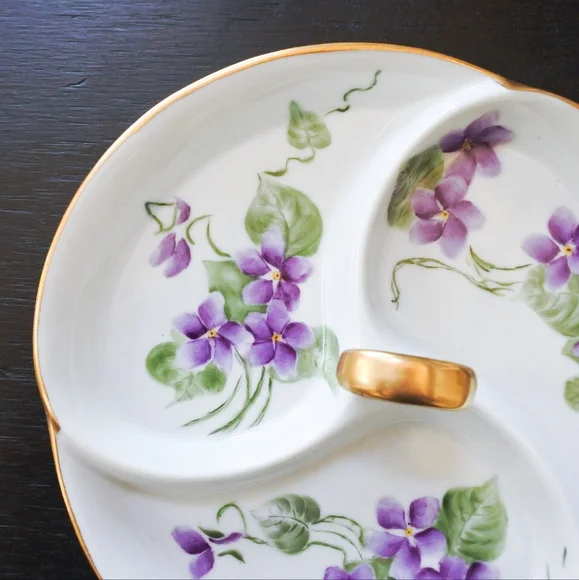Vintage Mid Century Hand Painted Purple Flower Jewelry Trinket Dish - Picture 5 of 7